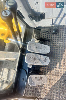 Экскаватор погрузчик JCB 8085 2005 в 
