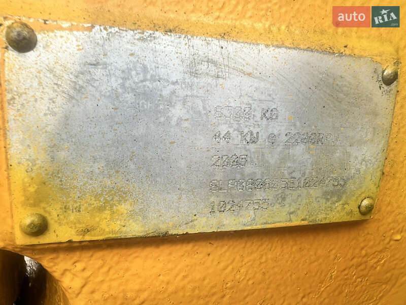 Экскаватор погрузчик JCB 8085 2005 в Львове