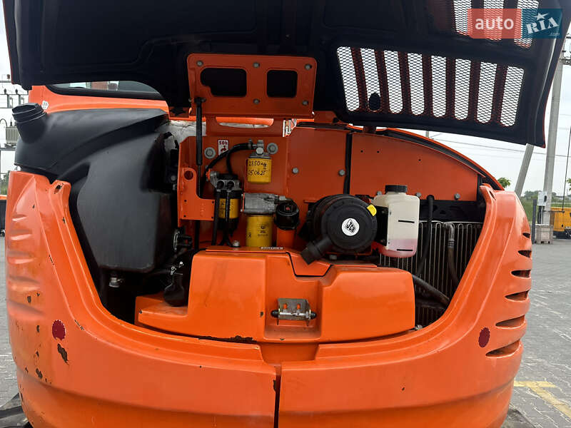 Миниэкскаватор JCB 8085 2012 в Львове