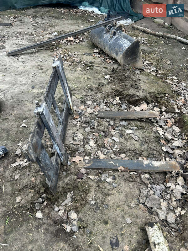 Евакуатор JCB CX 1997 в Києві