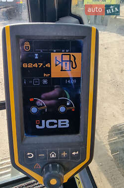 Гусеничный экскаватор JCB JS 130 2016 в 