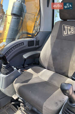 Колесный экскаватор JCB JS 130 2009 в 