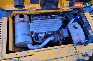 Гусеничный экскаватор JCB JS 130 2014 в 