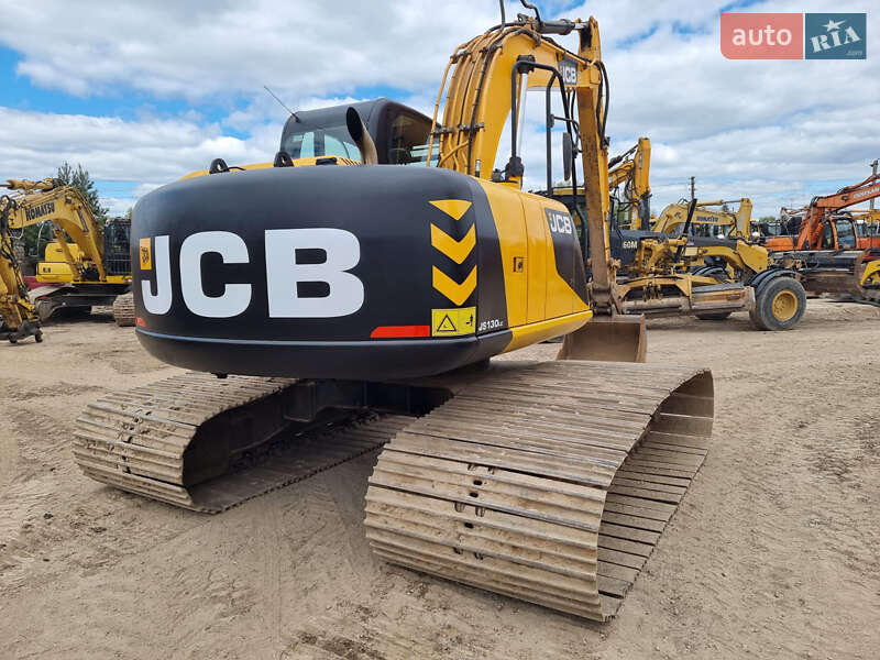 JCB JS 130 2013