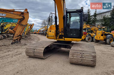Гусеничный экскаватор JCB JS 130 2013 в 