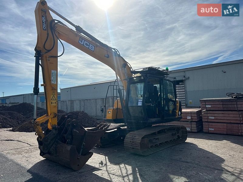 Экскаватор погрузчик JCB JS 130 2018 в Костополе
