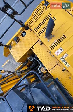 Гусеничный экскаватор JCB JS 140 2019 в 