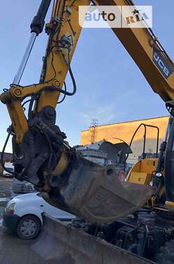 Колесный экскаватор JCB JS 145 2011 в Калуше