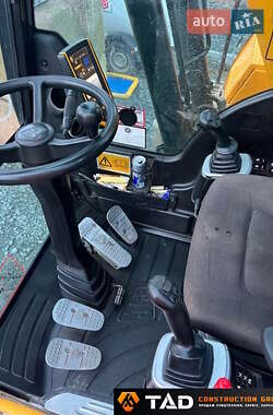 Колесный экскаватор JCB JS 145 2016 в 