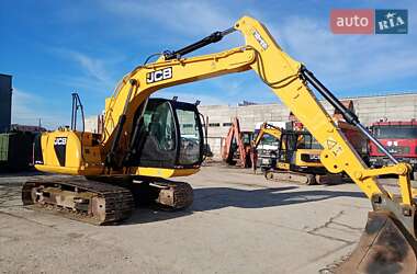 Гусеничный экскаватор JCB JS 145 2010 в 