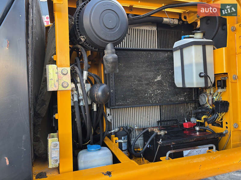 Колесный экскаватор JCB JS 145 2010 в Львове фото 23 Колесный экскаватор JCB JS 145 2010 в Львове