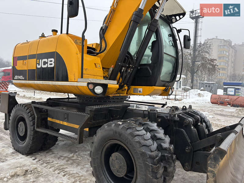 Колесный экскаватор JCB JS 145 2011 в Львове