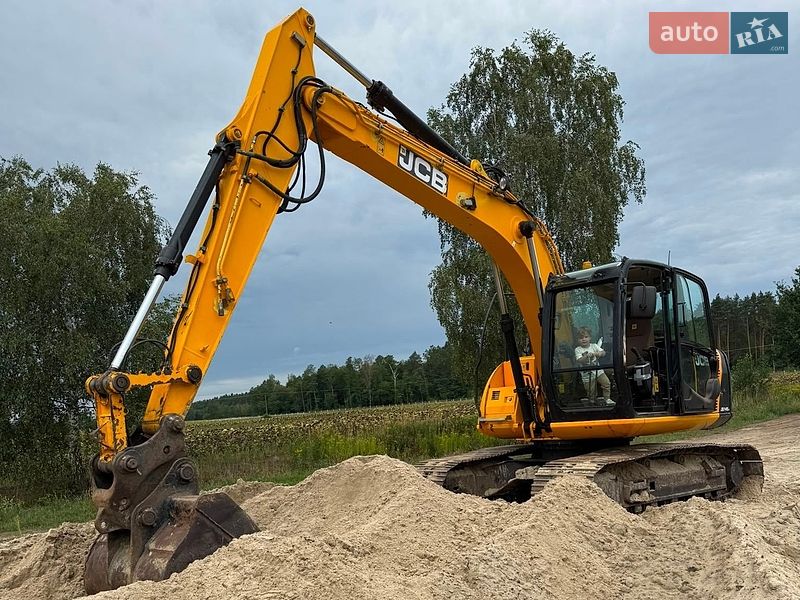 Гусеничний екскаватор JCB JS 145 2011 в Львові