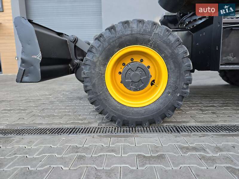 Колісний екскаватор JCB JS 160 2017 в Рівному