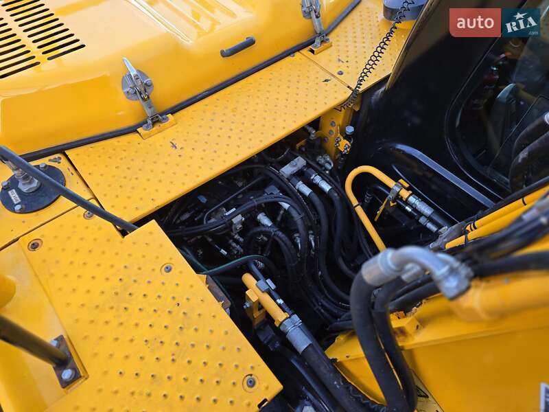 Колісний екскаватор JCB JS 160 2017 в Рівному