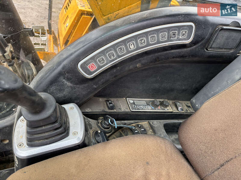 Гусеничный экскаватор JCB JS 160 2011 в Львове