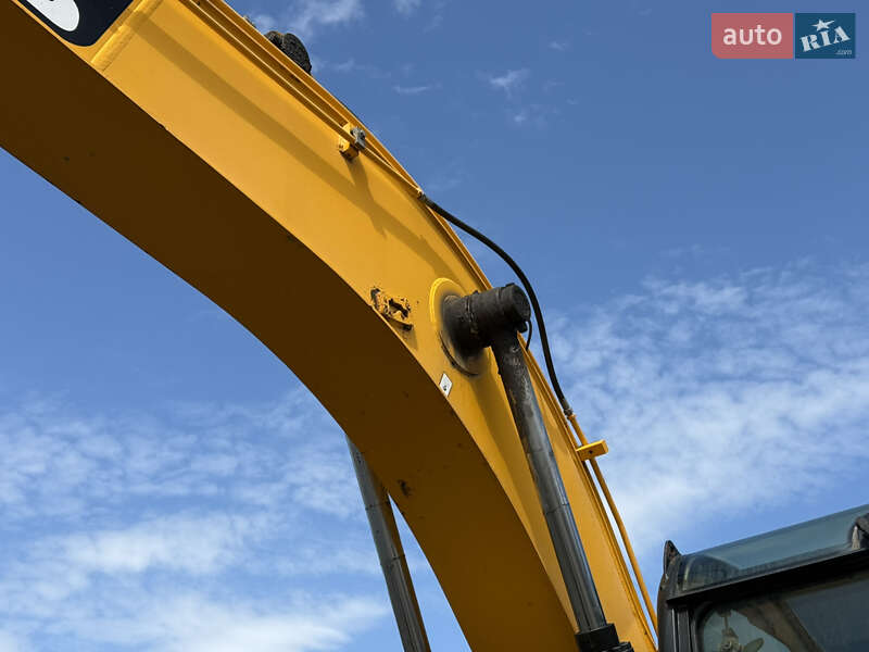 Колесный экскаватор JCB JS 160 2012 в Киеве