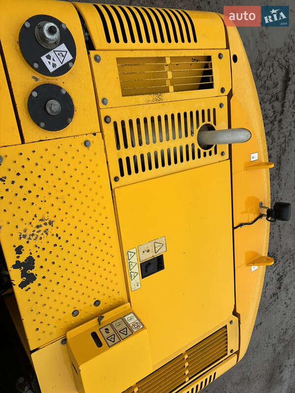 Гусеничний екскаватор JCB JS 160 2011 в Львові