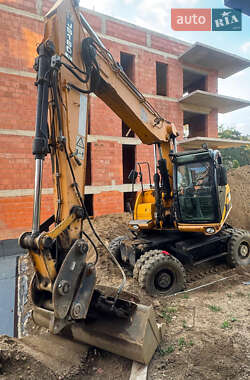 Колесный экскаватор JCB JS 160 2010 в Львове