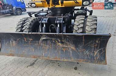 Колісний екскаватор JCB JS 175 2011 в 
