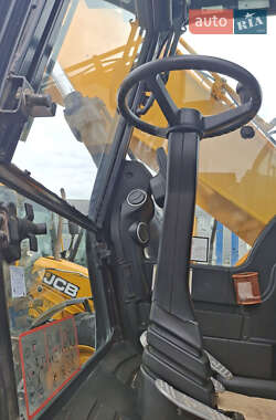 Колісний екскаватор JCB JS 175 2015 в 