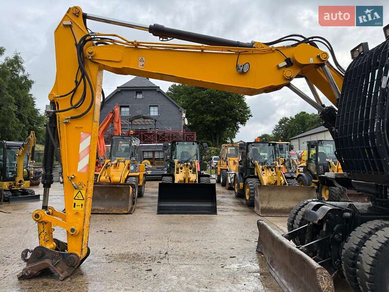 Колесный экскаватор JCB JS 175 2016 в Киеве