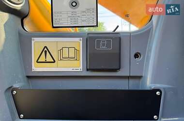 Колесный экскаватор JCB JS 175 2007 в 