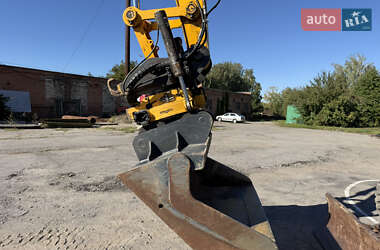 Колесный экскаватор JCB JS 175 2008 в 
