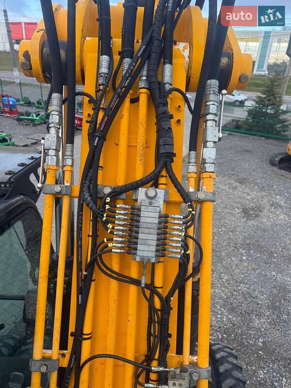 Колесный экскаватор JCB JS 175 2008 в Пасеки-Зубрицкие