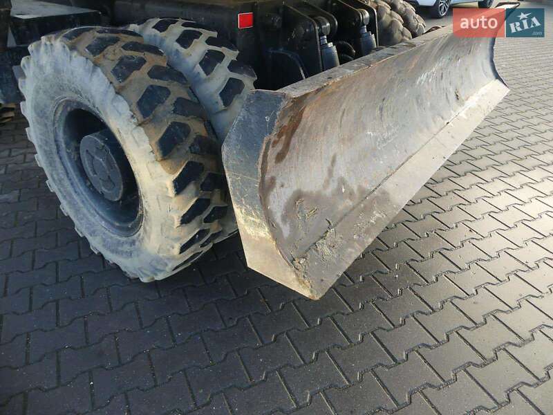 Колісний екскаватор JCB JS 175 2010 в Києві фото 16 Колісний екскаватор JCB JS 175 2010 в Києві