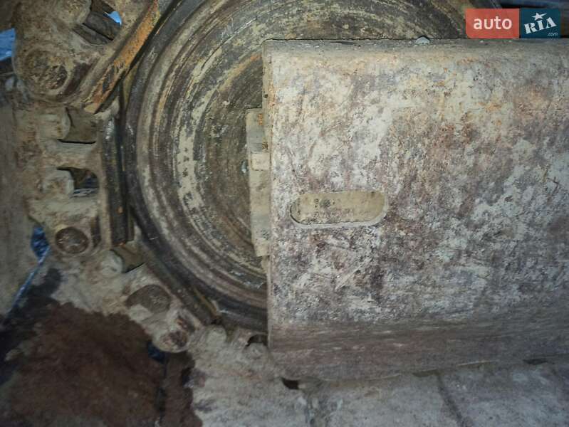 Гусеничний екскаватор JCB JS 200 2012 в Рокосове