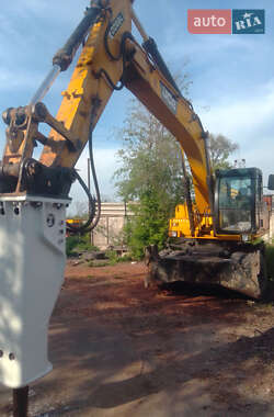 Экскаватор погрузчик JCB JS 200 2007 в 