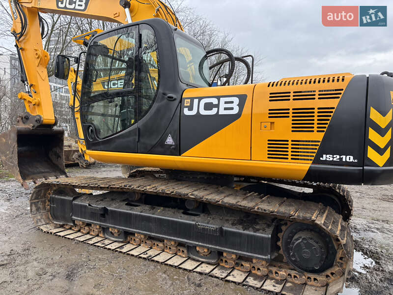 Гусеничный экскаватор JCB JS 210 2012 в Львове