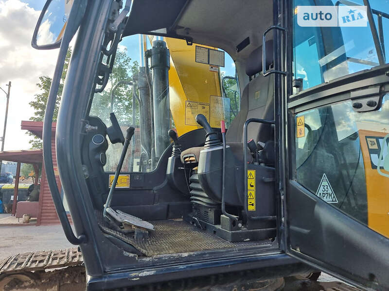 Гусеничний екскаватор JCB JS 220 2018 в Одесі