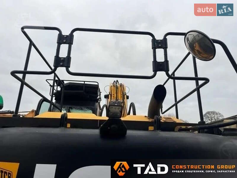 Гусеничний екскаватор JCB JS 220 2015 в Києві