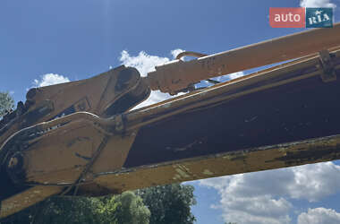 Экскаватор погрузчик JCB JS 220 2002 в 