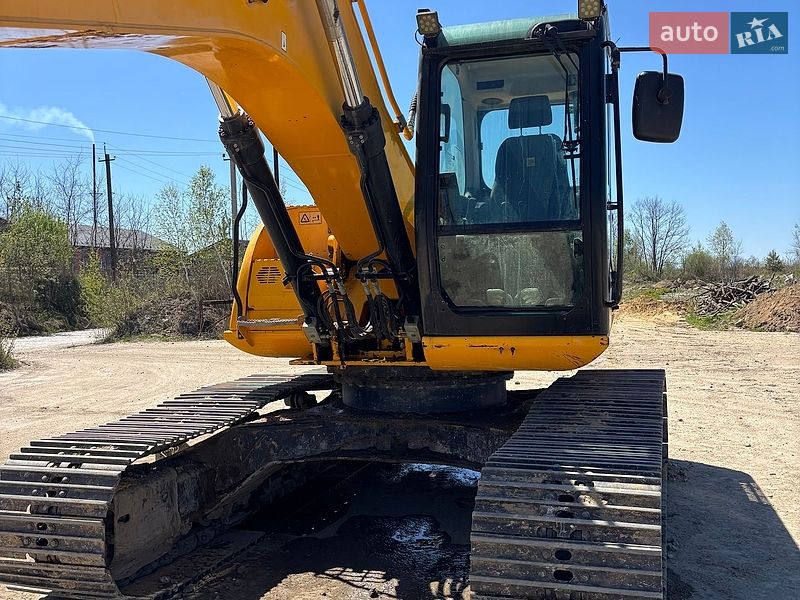 Гусеничный экскаватор JCB JS 220 2015 в Львове фото 4 Гусеничный экскаватор JCB JS 220 2015 в Львове