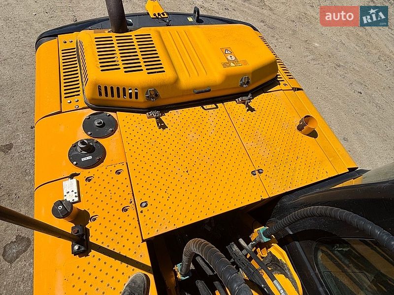 Гусеничный экскаватор JCB JS 220 2015 в Львове фото 10 Гусеничный экскаватор JCB JS 220 2015 в Львове