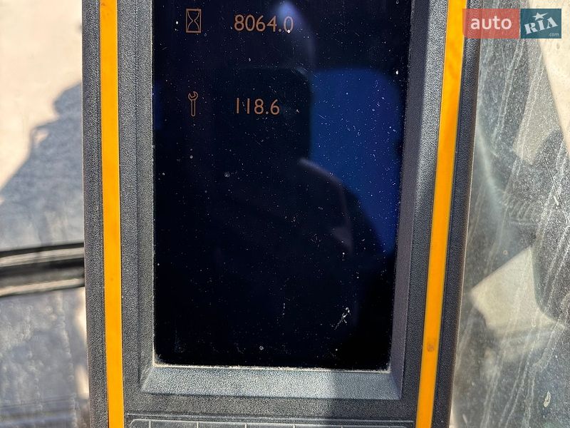 Гусеничный экскаватор JCB JS 220 2015 в Львове фото 12 Гусеничный экскаватор JCB JS 220 2015 в Львове
