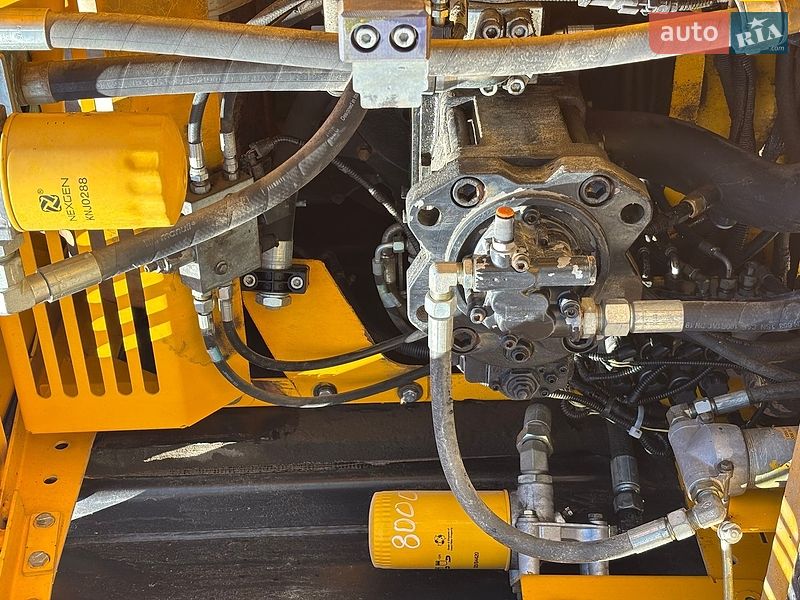 Гусеничный экскаватор JCB JS 220 2015 в Львове фото 15 Гусеничный экскаватор JCB JS 220 2015 в Львове