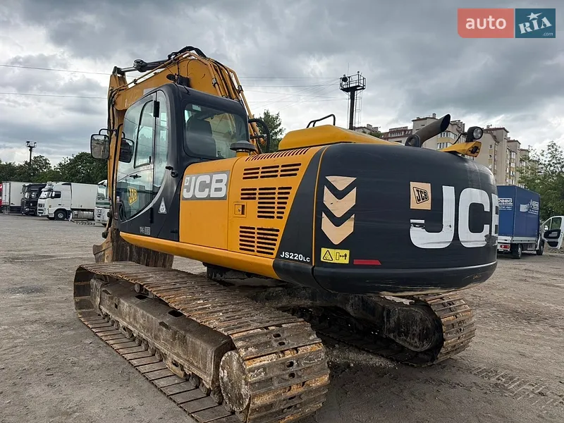 JCB JS 220 2014