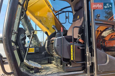 Гусеничний екскаватор JCB JS 220LC 4F 2017 в 