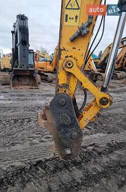 Гусеничний екскаватор JCB JS 220LC T4 2018 в 