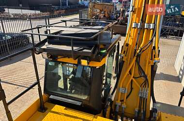 Гусеничный экскаватор JCB JS 220LC 2020 в 