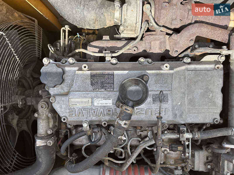 Гусеничний екскаватор JCB JS 220LC 2012 в Львові