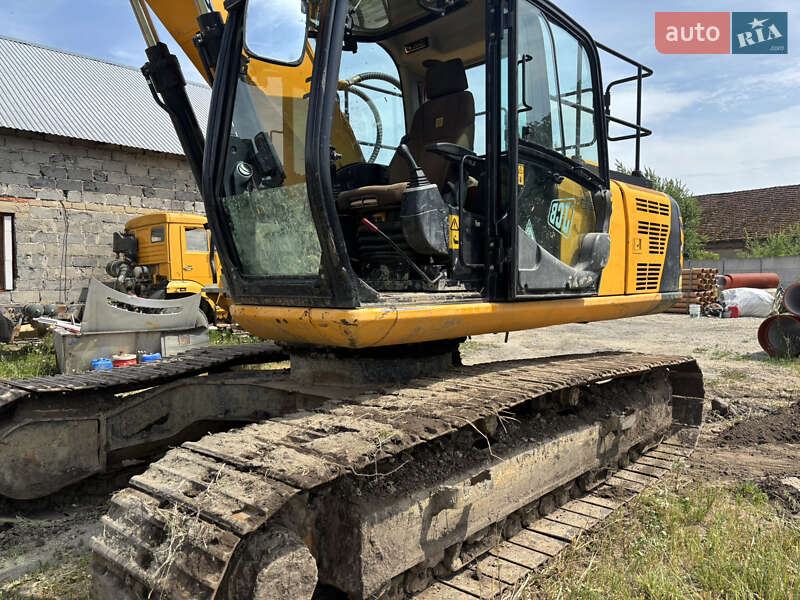 Гусеничний екскаватор JCB JS 220LC 2014 в Львові