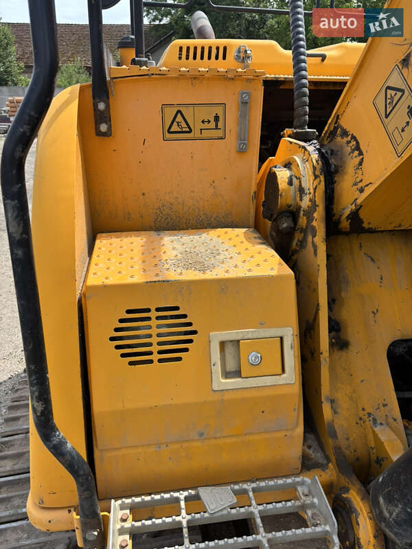 Гусеничний екскаватор JCB JS 220LC 2014 в Львові
