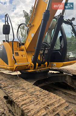 Гусеничний екскаватор JCB JS 220LC 2012 в 