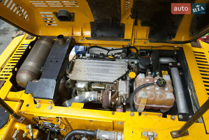 Гусеничный экскаватор JCB JS 220LC 2017 в Житомире