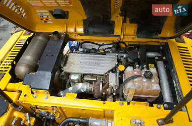 Гусеничний екскаватор JCB JS 220LC 2017 в 